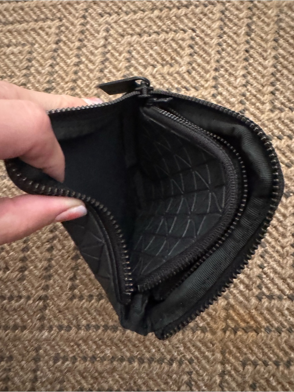 Bao Bao Issey Miyake Geometric Textured Zip Wallet in Black - Picture 6 of 13